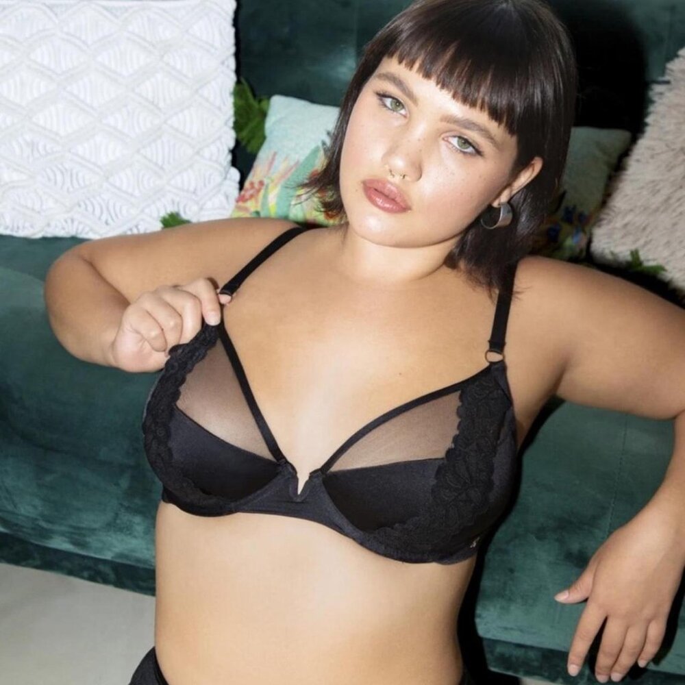 Savage x Fenty Mesh and Floral Lace Bra 38C